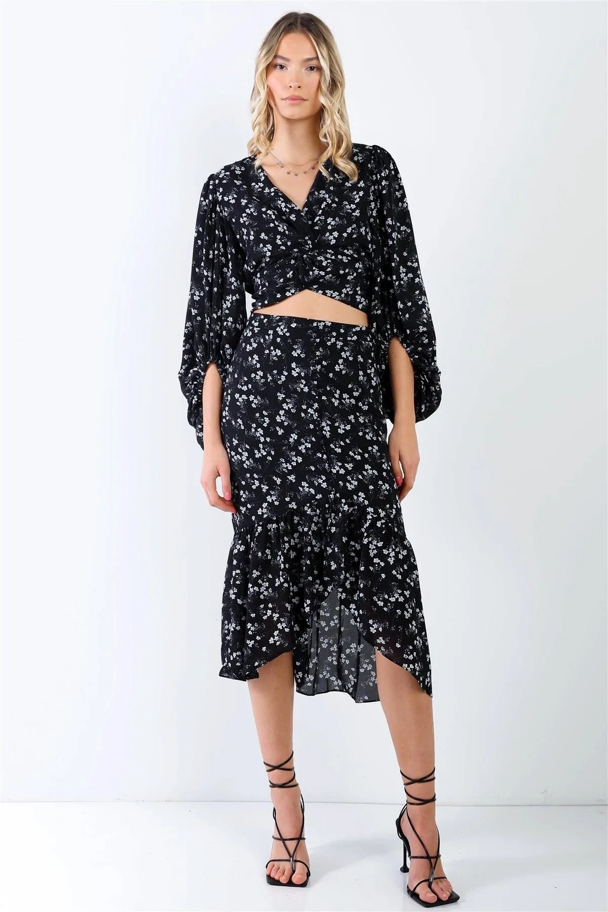 Black & White Floral Twist Detail Puff Balloon Midi Sleeve Top