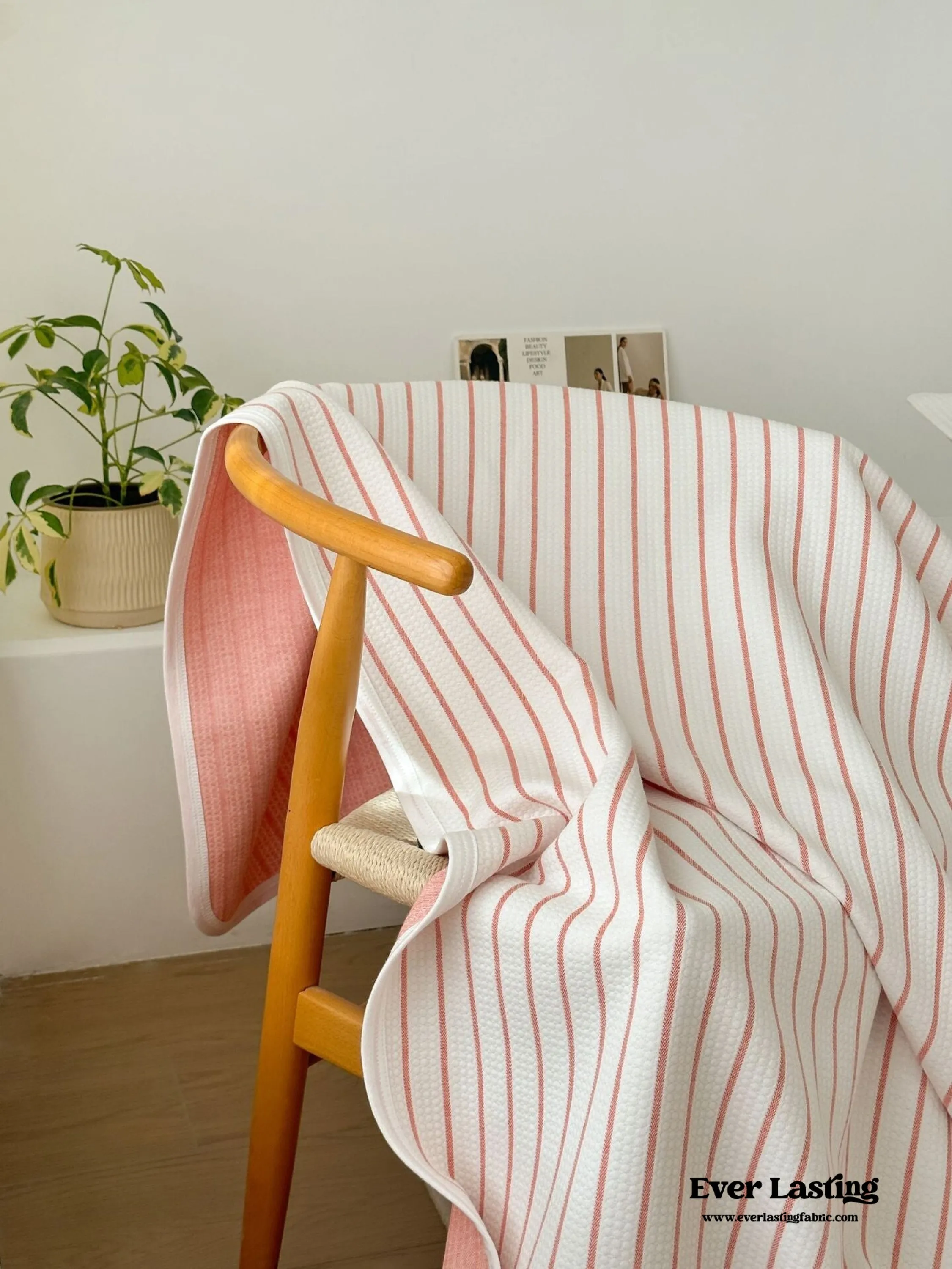 Breathable Pastel Knitted Blanket / Blue Stripes