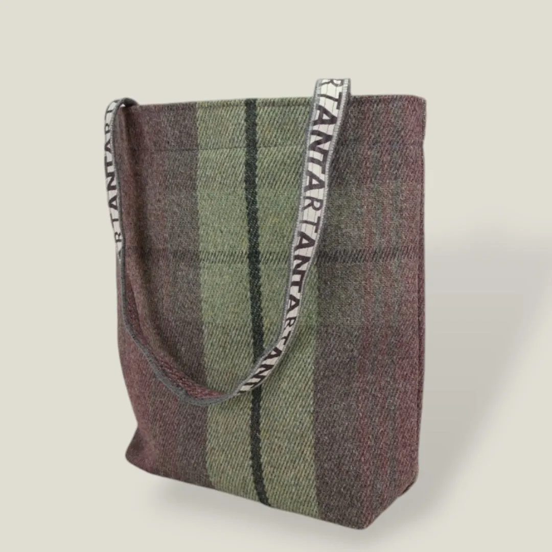 Cawdor Carpet Bag