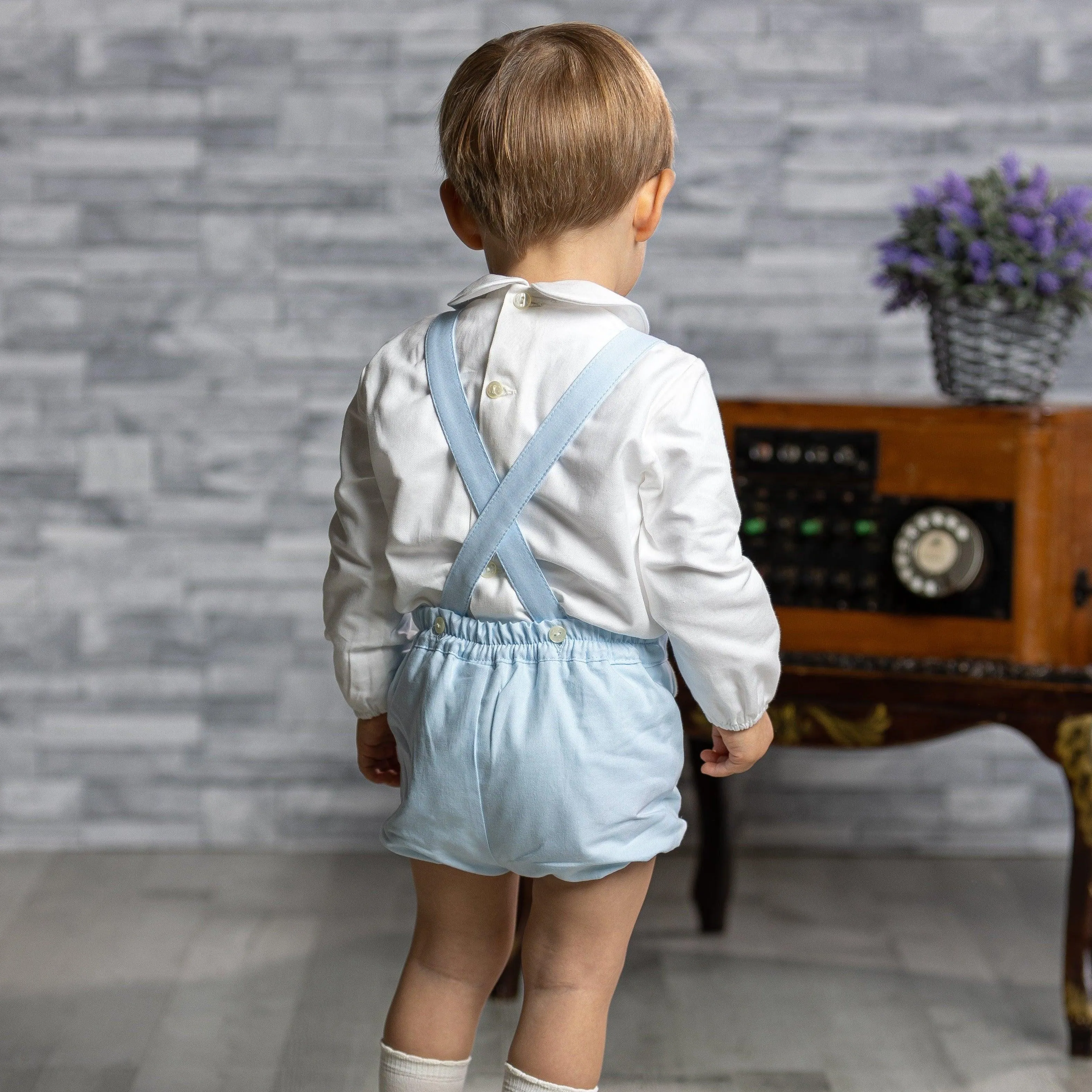 CLEARANCE SALE - Abuela Tata AW23 - Boys Baby Blue Short Dungarees & Matching Shirt Set