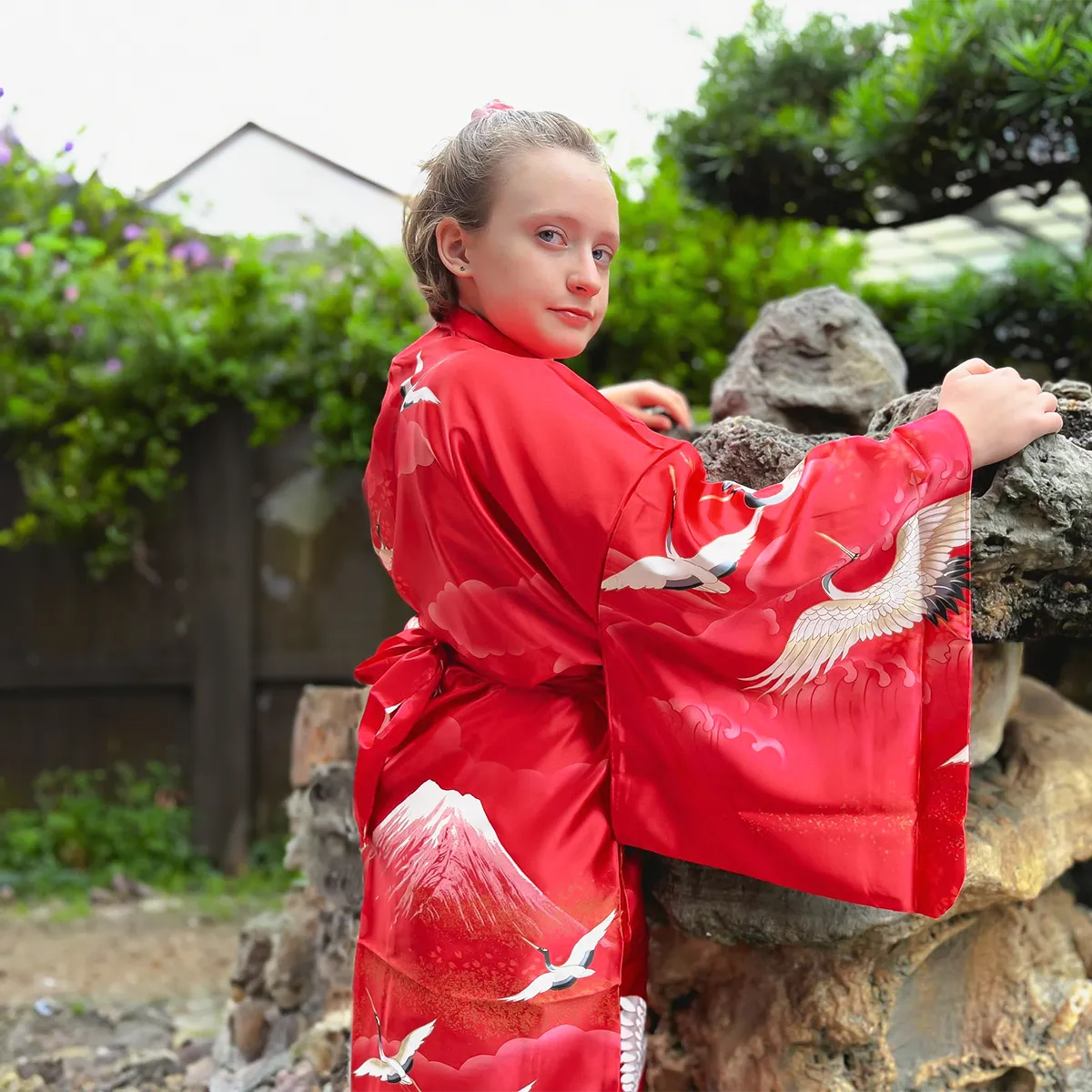 Women' Yukata: Beautiful Crane (Polyester)